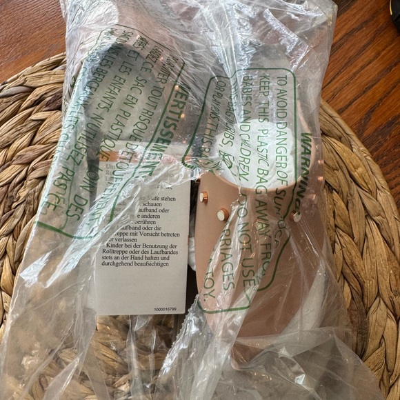 Crocs women’s studded Brooklyn flip flop wedges size 6 - Picture 15 of 15